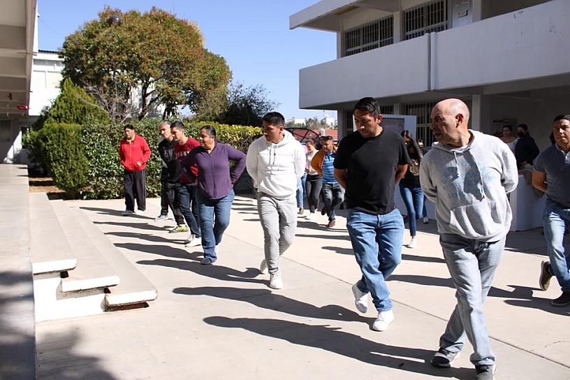 PARTICIPAN DOCENTES EN CURSO PARA COLABORAR EN PROGRAMA DE INTERCAMBIO