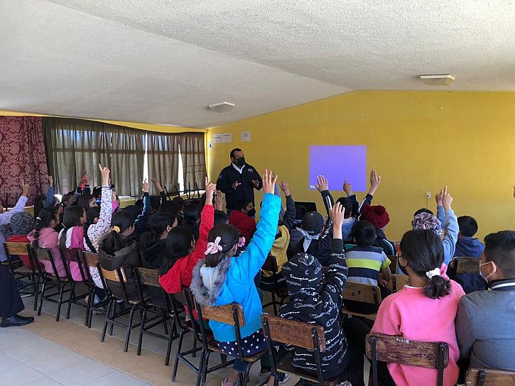 PARTICIPAN ESCOLARES EN CAMPAÑA DE PREVENCIÓN DEL DELITO 