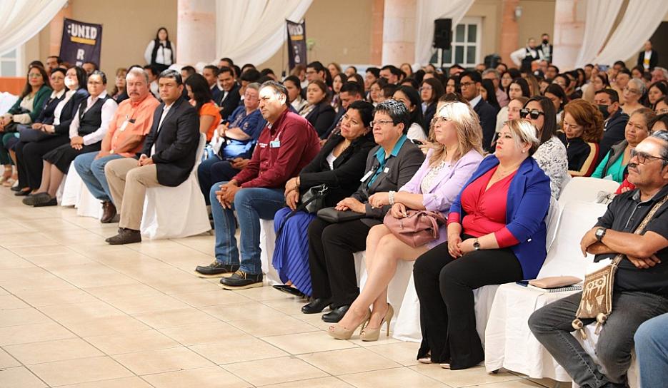 PARTICIPAN MAESTROS EN SEMINARIO DE EDUCACIÓN POST PANDEMIA