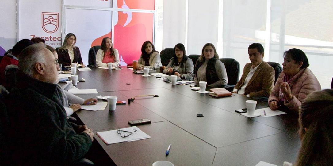 PARTICIPAN MUJERES EN SEGUNDA SESIÓN DEL OBSERVATORIO POLÍTICO DEL 2024