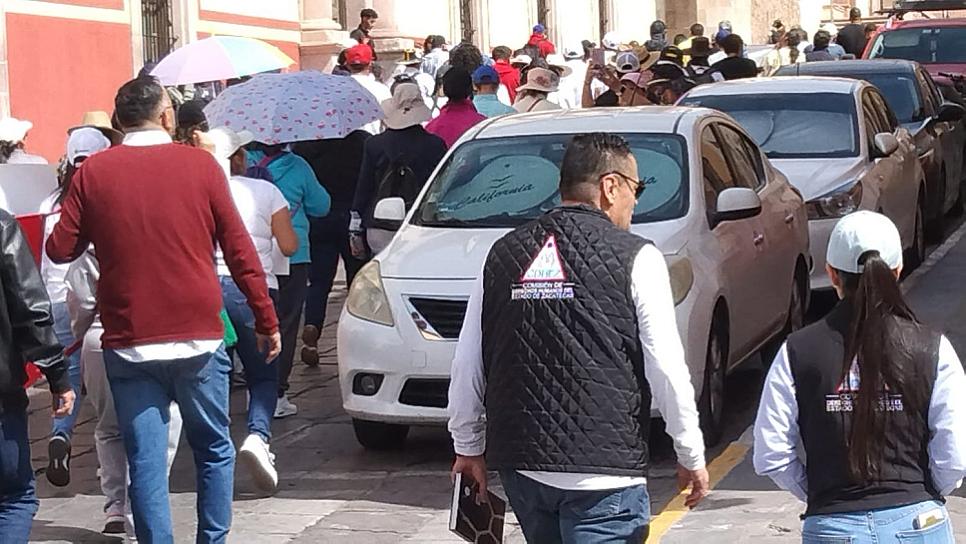 Participan observadores de la CDHEZ en la mega marcha magisterial