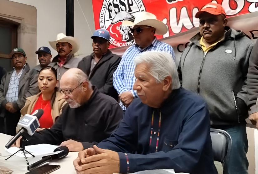 AMENAZAN MAESTROS DE ZACATECAS CON TOMAR LA SEZ POR SALARIOS RETRASADOS