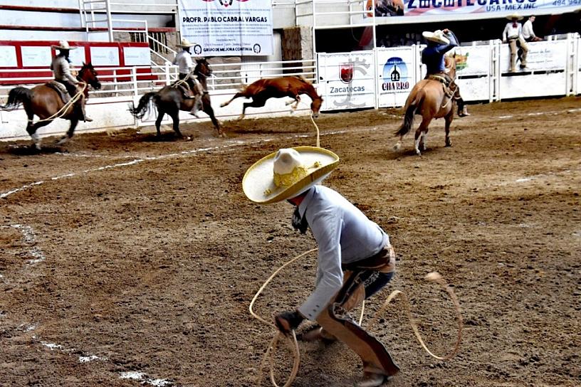 PEGA PRIMERO LA COLONIAL&nbsp;DE JEREZ EN LAS SEMIFINALES