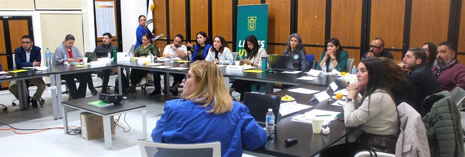 PERFILAN APERTURA DE PRIMERA MAESTRÍA EN LA UTZAC 