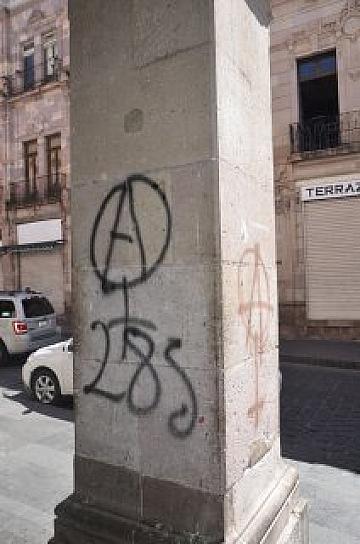 PERO Y LAS CANTERAS ... QUÉ CULPA TIENEN