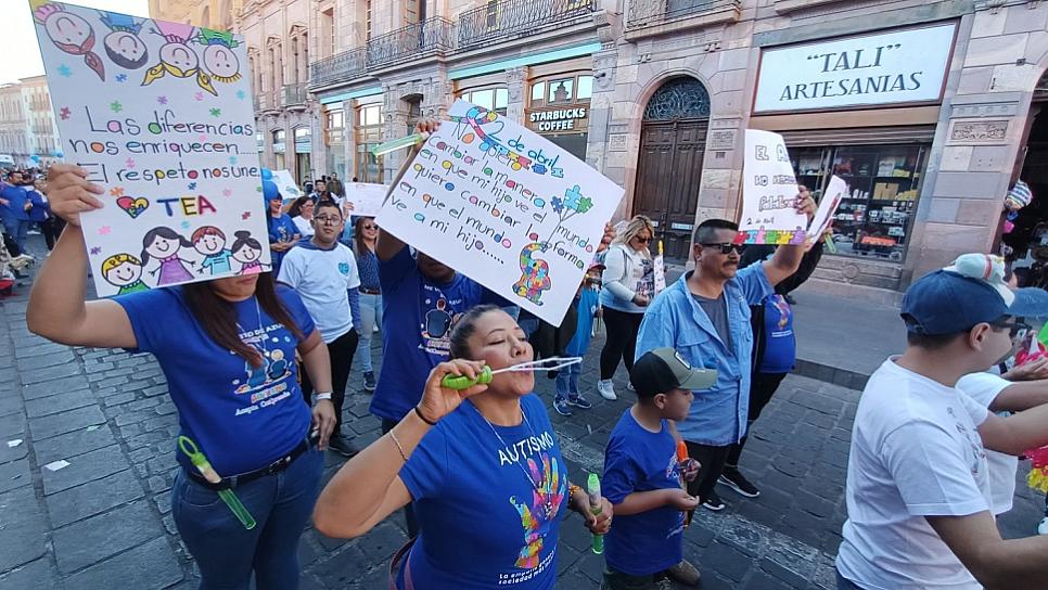 PERSISTE DISCRIMINACIÓN HACIA PERSONAS CON AUTISMO: TEAZ
