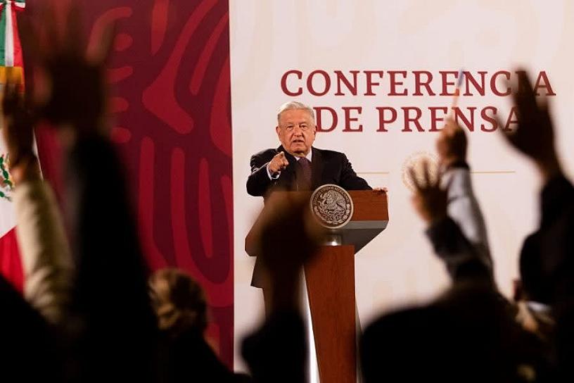 PESE A QUE AMLO REDUJO GASTO EN PUBLICIDAD OFICIAL, PERSISTEN MALAS PRÁCTICAS: ARTICLE 19