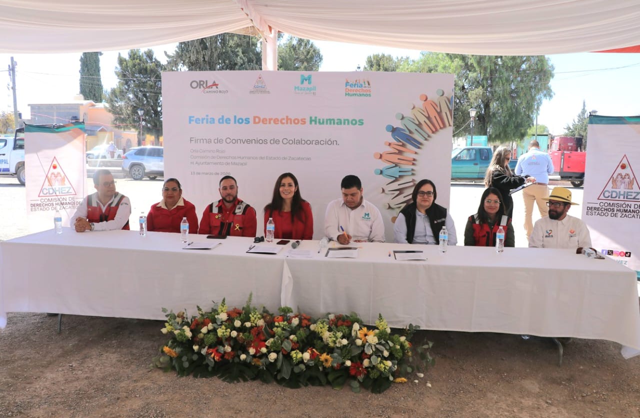 REALIZA CDHEZ FERIA DE DERECHOS HUMANOS EN MAZAPIL