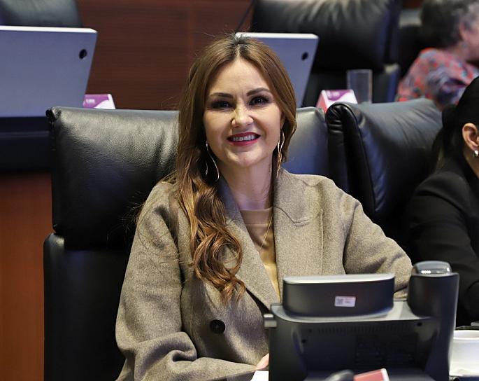 PIDE GEOVANNA BAÑUELOS MAYORES CRÉDITOS DE VIVIENDA PARA MUJERES