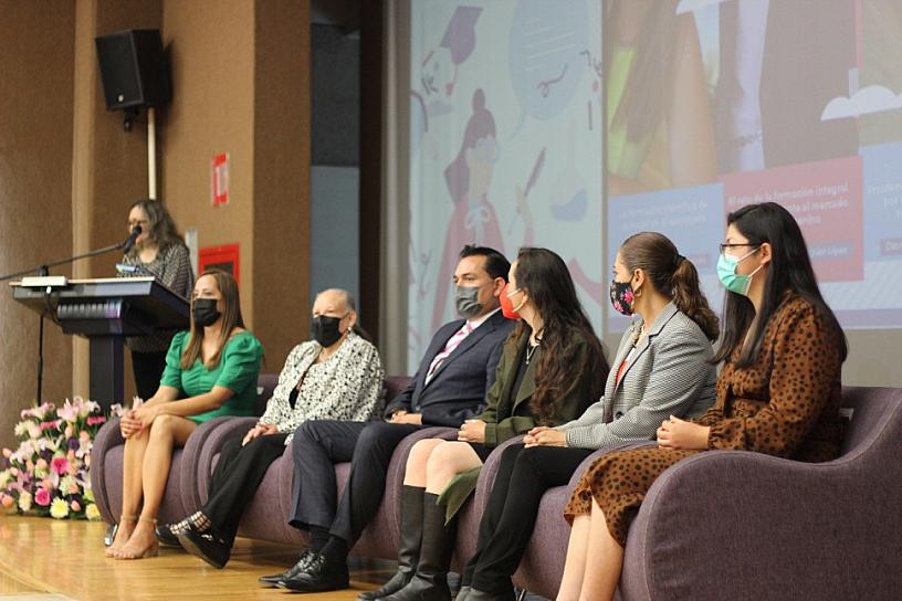 PIDE GOBIERNO A MUJERES DE CIENCIA APORTAR SU VISIÓN PARA RESOLVER PROBLEMÁTICAS DEL ESTADO 