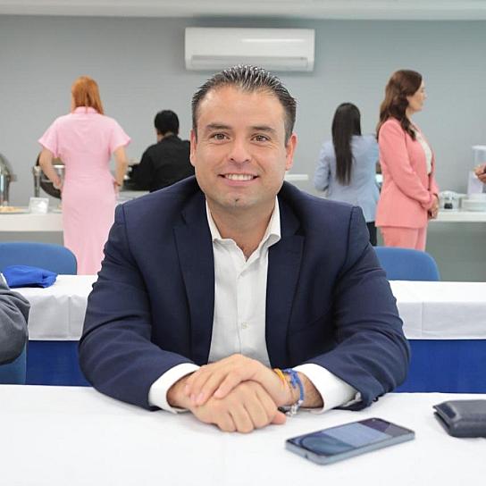 PIDE MIGUEL VARELA FORTALECER A POLICÍAS