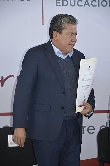 PIDE MONREAL AL INEGI ACTUALIZAR SUS METODOLOGÍAS Y PROFESIONALIZARSE