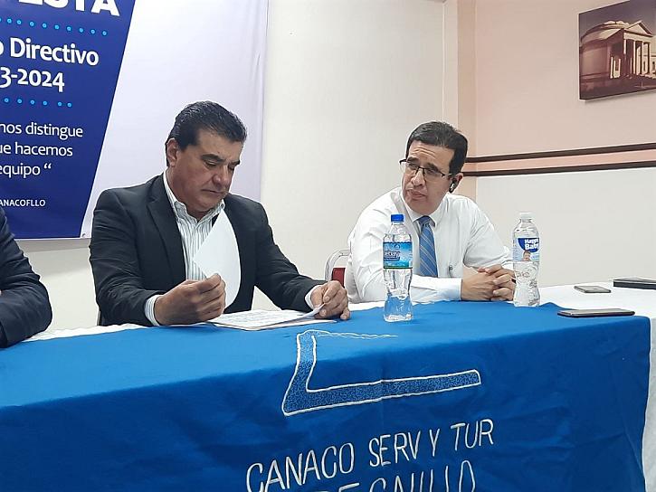 PIDEN DIALOGO INTEGRANTES DE LA CANACO CON EL ALCALDE ANTE ALTOS COBRO