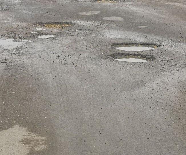 PIDEN MEJORA DE SERVICIOS PÚBLICOS EN LA MINERA