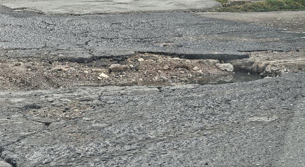 PIDEN REHABILITACIÓN DE LA CALLE LIENZO CHARRO EN FRESNILLO 