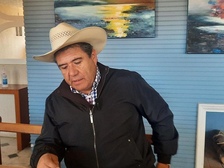 PIDE RAMIRO HINOJOSA APOYOS PARA CAMPESINOS