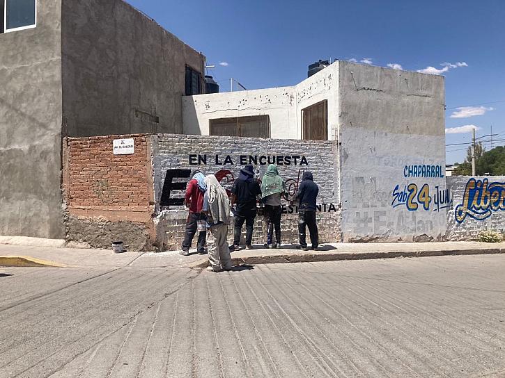 PINTORES, A TODO VAPOR