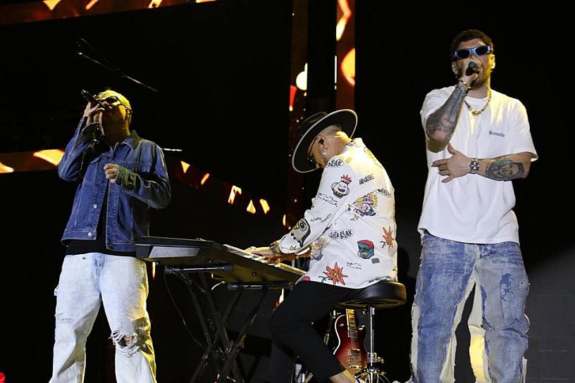 PISO 21 LLENA DE FIESTA LA PLAZA DE ARMAS