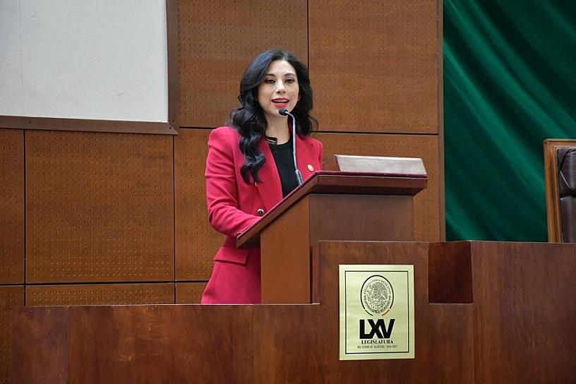 Plantean otorgar un apoyo económico a migrantes en retorno forzado 