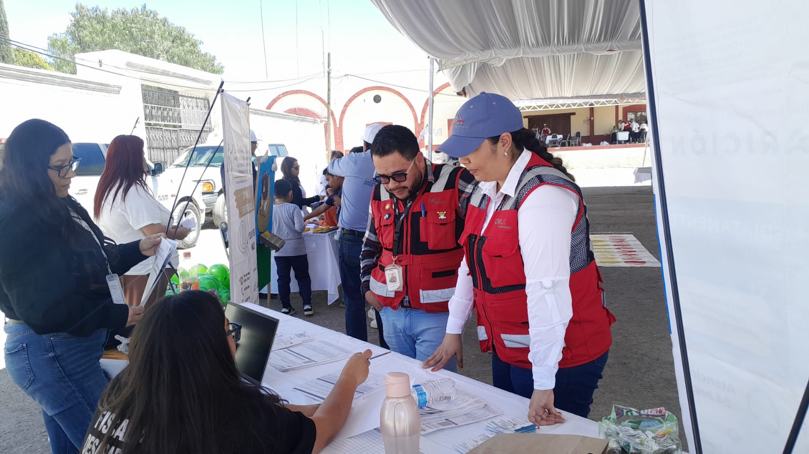 REFUERZA FGJEZ ACCIONES DE PREVENCIÓN EN MAZAPIL CON LA FERIA DE LOS DERECHOS HUMANOS