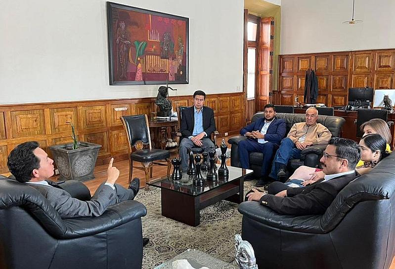 PODER JUDICIAL, ABIERTO AL GREMIO DE ABOGADOS