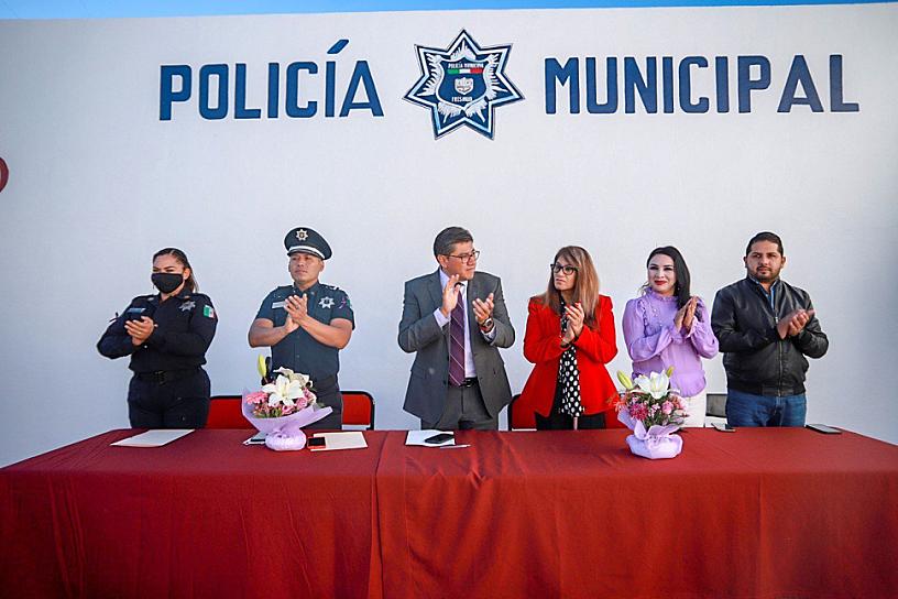 RECONOCEN A LAS MUJERES POLICÍAS DE FRESNILLO