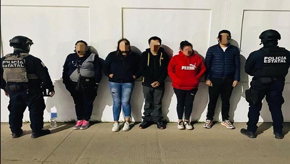 POR NARCOMENUDEO, DETIENEN A 5 PERSONAS