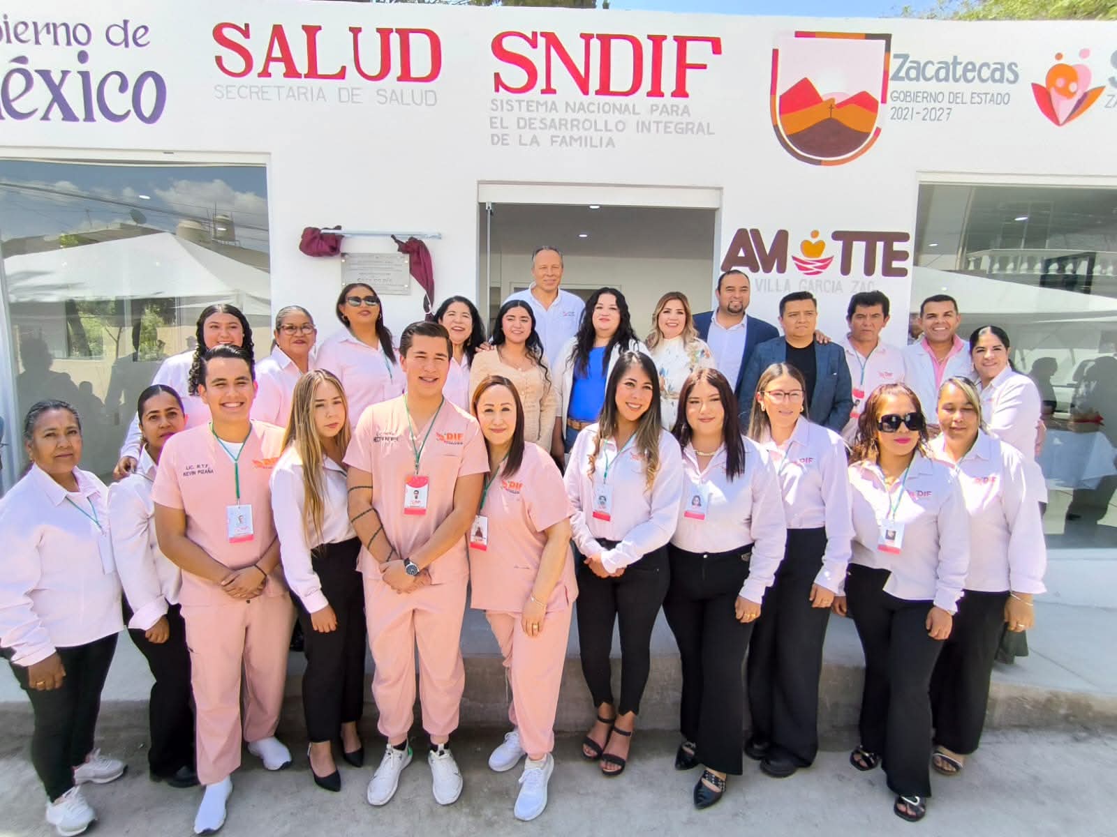 CONSTRUYE VILLA GARCÍA CASA DE DÍA PARA ADULTOS MAYORES