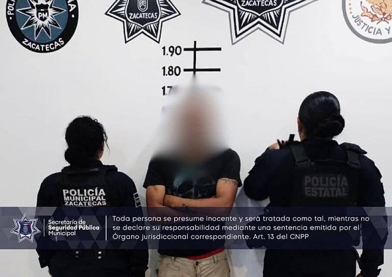 POR VIOLENCIA FAMILIAR, POLICÍAS DETIENEN A UN HOMBRE 