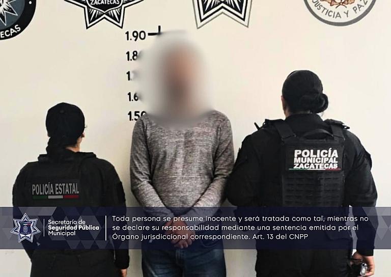 POR VIOLENTO, LO DETIENEN POLICÍAS CAPITALINOS