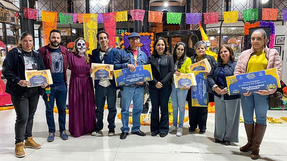 PREMÍAN A GANADORES DE CONCURSO DE CARTONERÍA