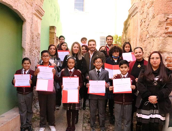 PREMIAN A 11 NIÑOS ZACATECANOS GANADORES DEL CONCURSO NACIONAL DE DIBUJO Y PINTURA INFANTIL 