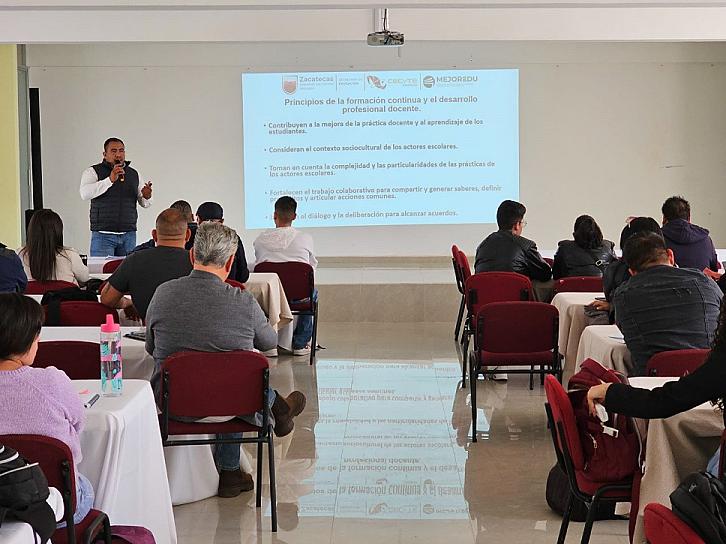 PREPARA CECYTEZ NUEVOS DOCENTES PARA SU INSERCIÓN A LA FUNCIÓN EDUCATIVA