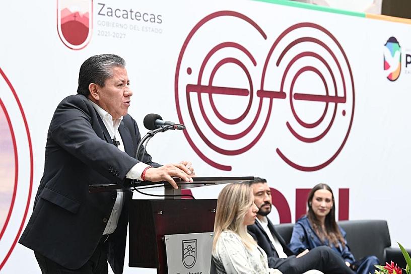 PRESENTA DAVID MONREAL PLAN DE MOVILIDAD