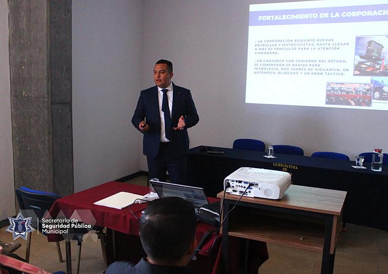 PRESENTA GUSTAVO SERRANO ESTRATEGIAS DE SEGURIDAD A ESTUDIANTES