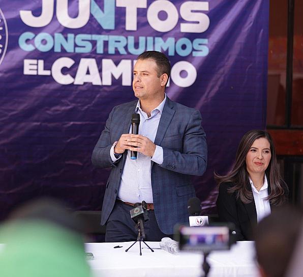 PRESENTA MIGUEL VARELA SU EQUIPO DE TRABAJO 