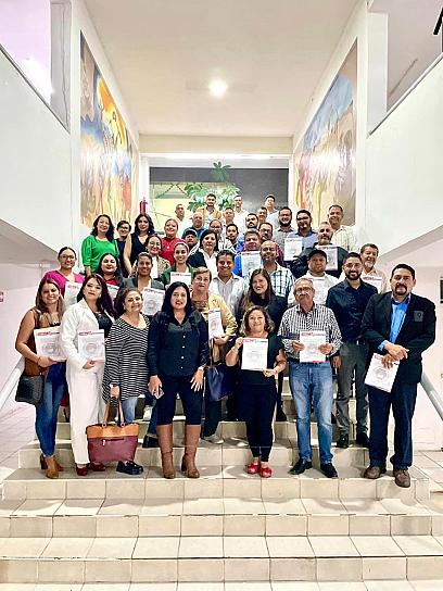 PRESENTAN A FUNCIONARIOS DEL AYUNTAMIENTO DE RÍO GRANDE