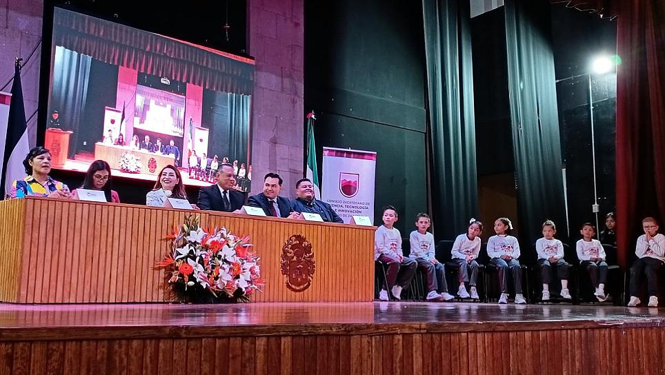 PRESENTAN APLICACIÓN MÓVIL PARA PROTEGER A LAS INFANCIAS