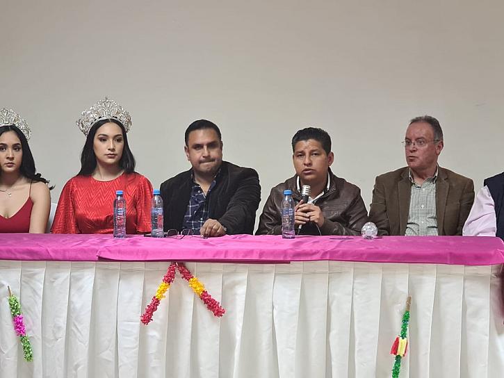 PRESENTAN CARTE TAURINO DE LA FERIA CARNAVAL DE RÍO GRANDE 