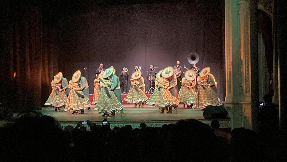 PRESENTAN COMPAÑÍAS LAS DANZAS TRADICIONALES DE ZACATECAS Y EL MUNDO