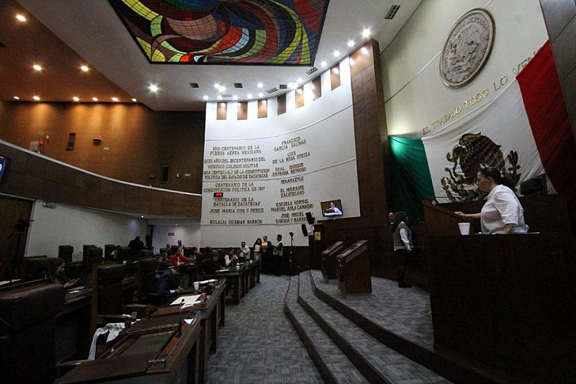 PRESENTAN DICTÁMENES A FAVOR DE EDUCACIÓN, CULTURA Y SALUD