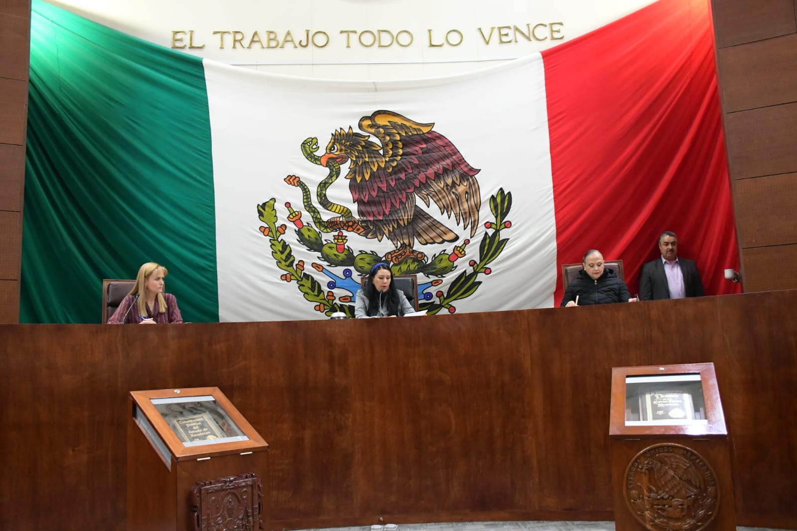 MODIFICAN DIPUTADOS INTEGRACIÓN DE JUCOPO Y ÓRGANOS