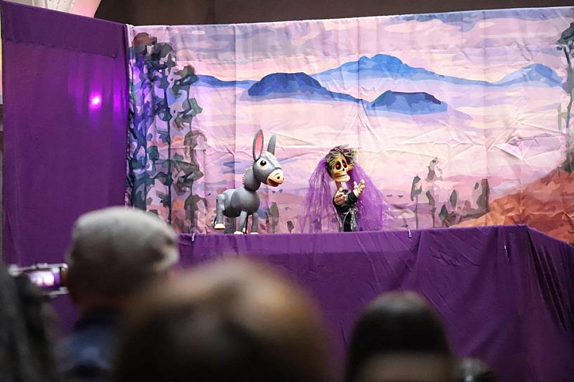 PRESENTAN JUVENTINO EL ALEBRIJE EN JEREZ 