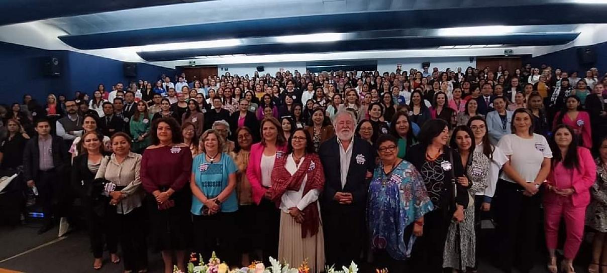 PRESENTE ZACATECAS EN EL SISTEMA NACIONAL DE SERVICIOS DE ATENCIÓN A MUJERES VÍCTIMAS DE VIOLENCIA