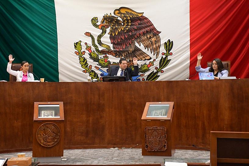 PRESENTAN INICIATIVA PARA ELECCIÓN DE PRESIDENTE DE LA CDHEZ