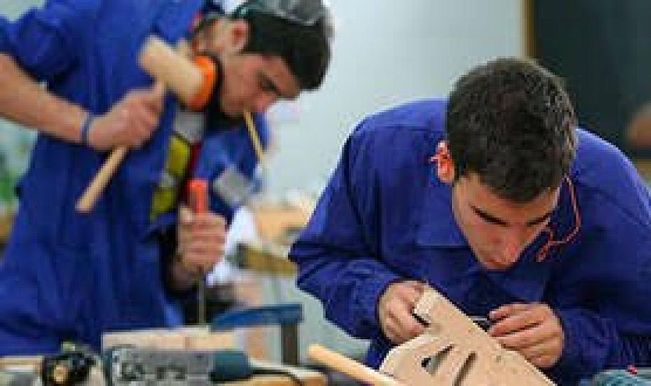 PRESUME AMLO CREACIÓN DE 166 MIL EMPLEOS EN SEPTIEMBRE 