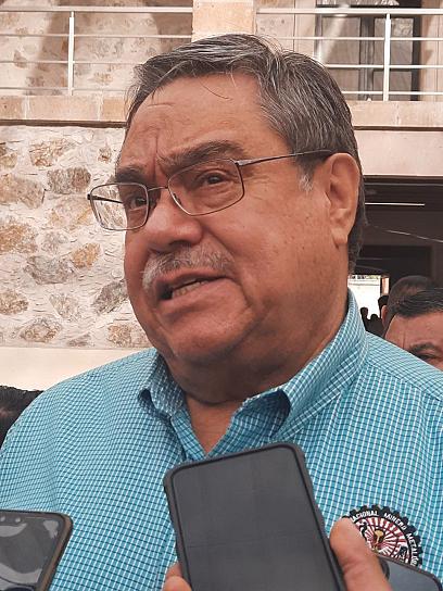 PREVÉ CARLOS PAVÓN QUE 2024 SEA UN AÑO COMPLICADO