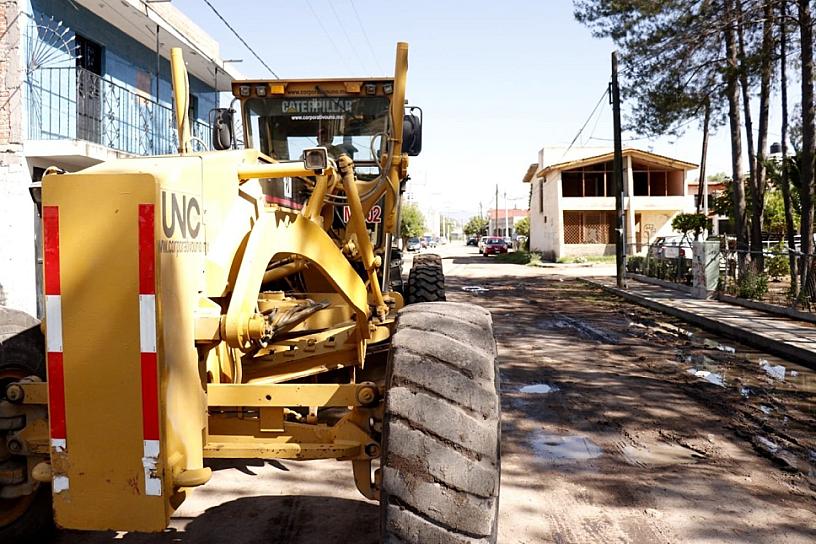 INICIAN OBRA DE PAVIMENTACIÓN EN LOS SAUCES