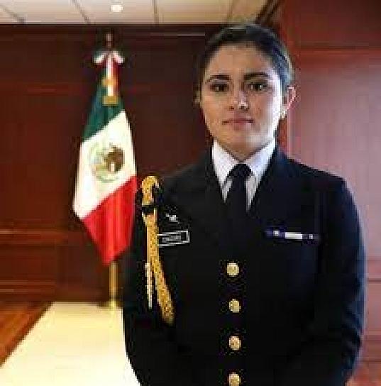 PROMETE AMLO INVESTIGACIÓN SOBRE MUERTE DE LA TENIENTE CHÁZARO