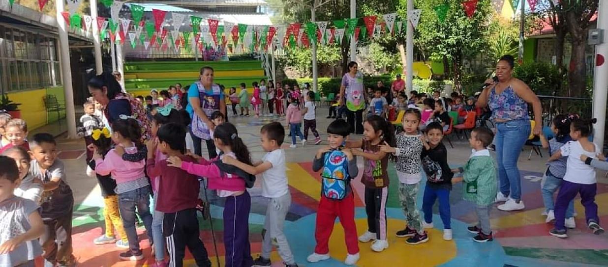 PROMUEVE BIBLIOTECA LECTURA EN LAS ESCUELAS 